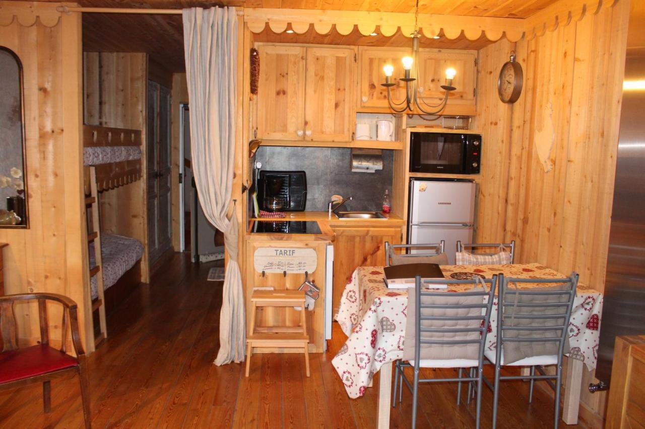 Praloup 1600 Beau Studio Avec Tres Belle Vue Pra Loup Dış mekan fotoğraf